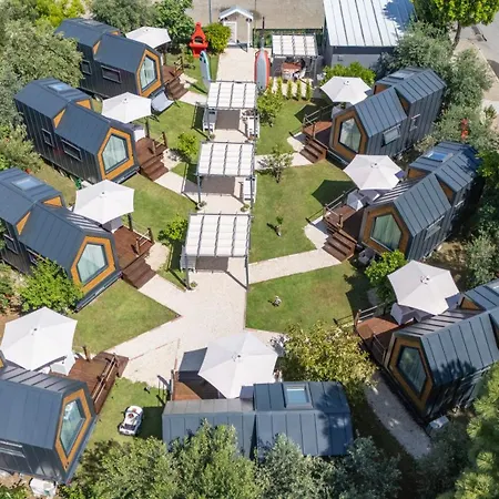 Efe Tiny House *