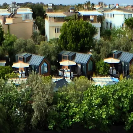 Efe Tiny House *
